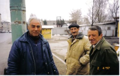 Οι άνθρωποι στο Giumri
